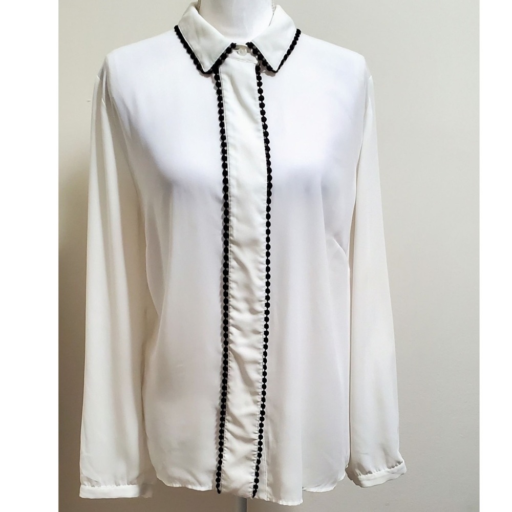 Eloquii White Blouse Black Detail Long Sleeve